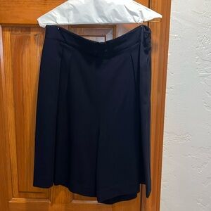 Jones of New York. Dressy Navy Shorts. Size 16. Dry clean only.